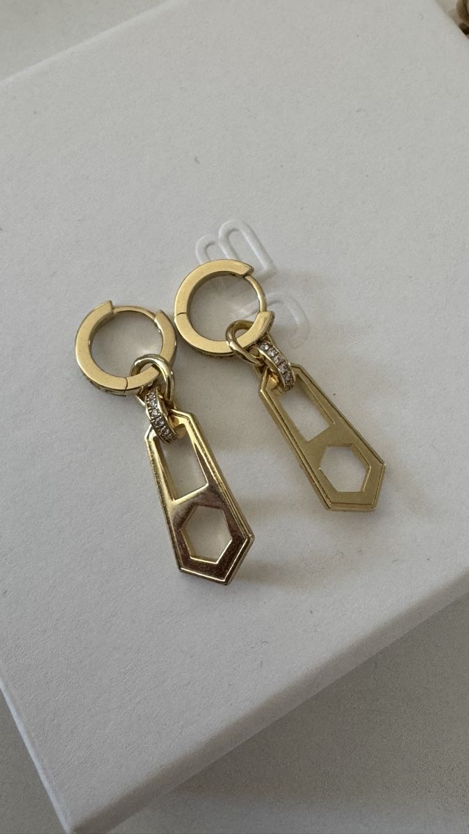 Orecchini pendenti & Orecchini a lobo: LUV AJ Zipper Earrings Gold New – Nuovo (secondo la descrizione) da Zürich venduto da brandy9