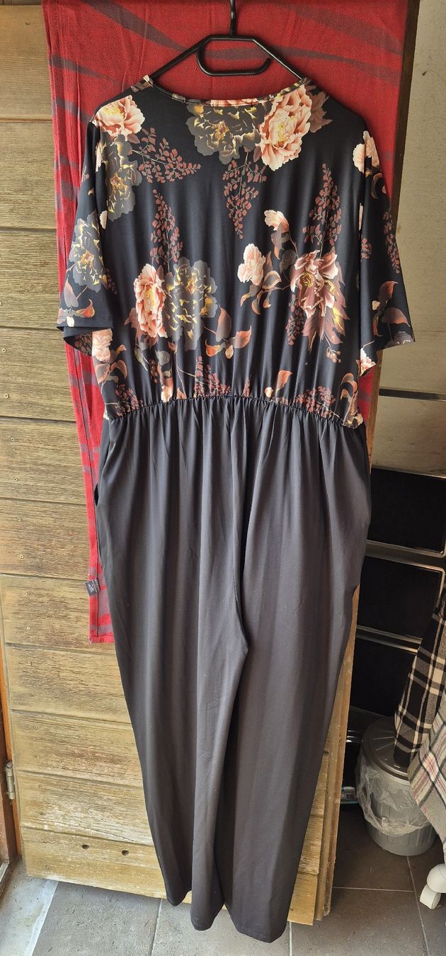 Completi & Tailleur: Overallspaket – Nuovo (secondo la descrizione) da Wislikofen venduto da Ana.Gomes 3