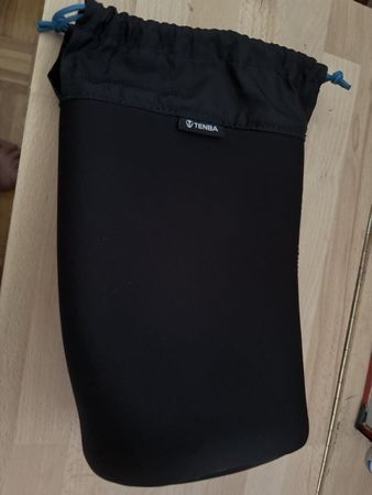Pochette noire Tenba pour objectif bon état