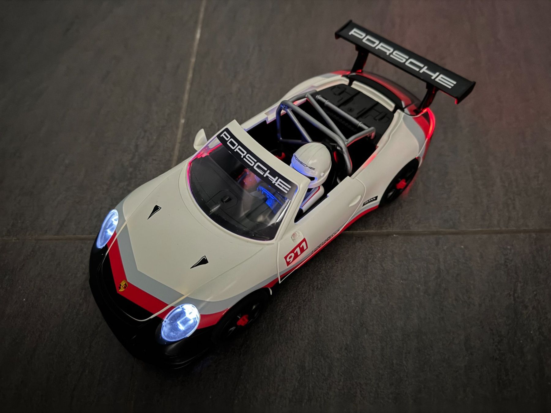 Playmobil Spielzeuge: Playmobil Porsche mit Licht – Gebraucht aus Oberentfelden von PriMaSi 7