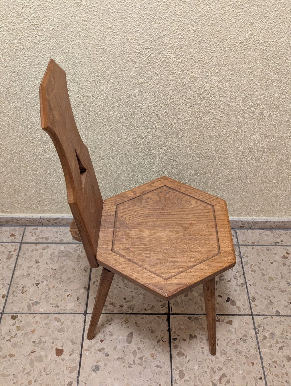 Chaises: Holzstühle Massivholz – D'occasion à RÜTIHOF par rus_b8m5 1