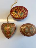 Vintage handgefertigte Kaschmir-Pappmaché-Schmuckkästchen