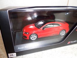 Spark 1:43 Audi RS 5 Coupé