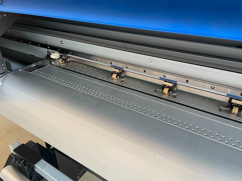 Roland Stampanti: Roland VG-640 - Occasion Druck/Schneideplotter – Usato da Egerkingen venduto da jerodysa 2