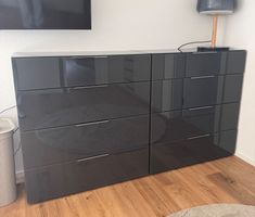 2 Hornbach Vitreo Kommoden