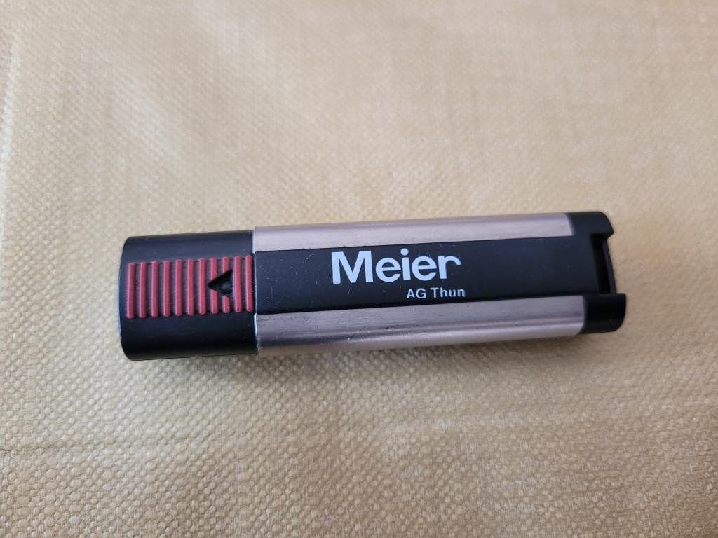Telecomandi: Télécommande de porte de garage SOMMER TX03-868-4 Meier AG – Usato da St-Imier venduto da Talo1 1