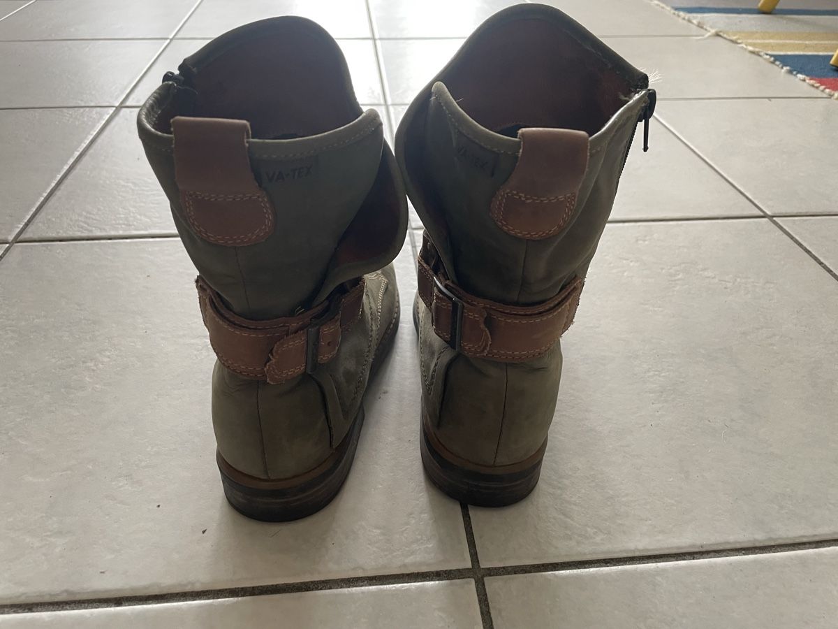 Scarpe da donna: VA-Tex Stiefel, khaki, Gr. 38 – Usato da Winterthur venduto da Tiklo 3