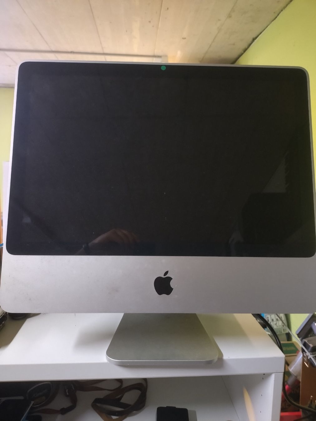 Apple PCs: Imac 20 pouces A1224 Apple – Defekt aus Farvagny-le-Grand von LaCaverne