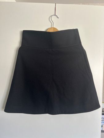 Schwarzer Wollminirock von &Other Stories, Gr. 38 Top!
