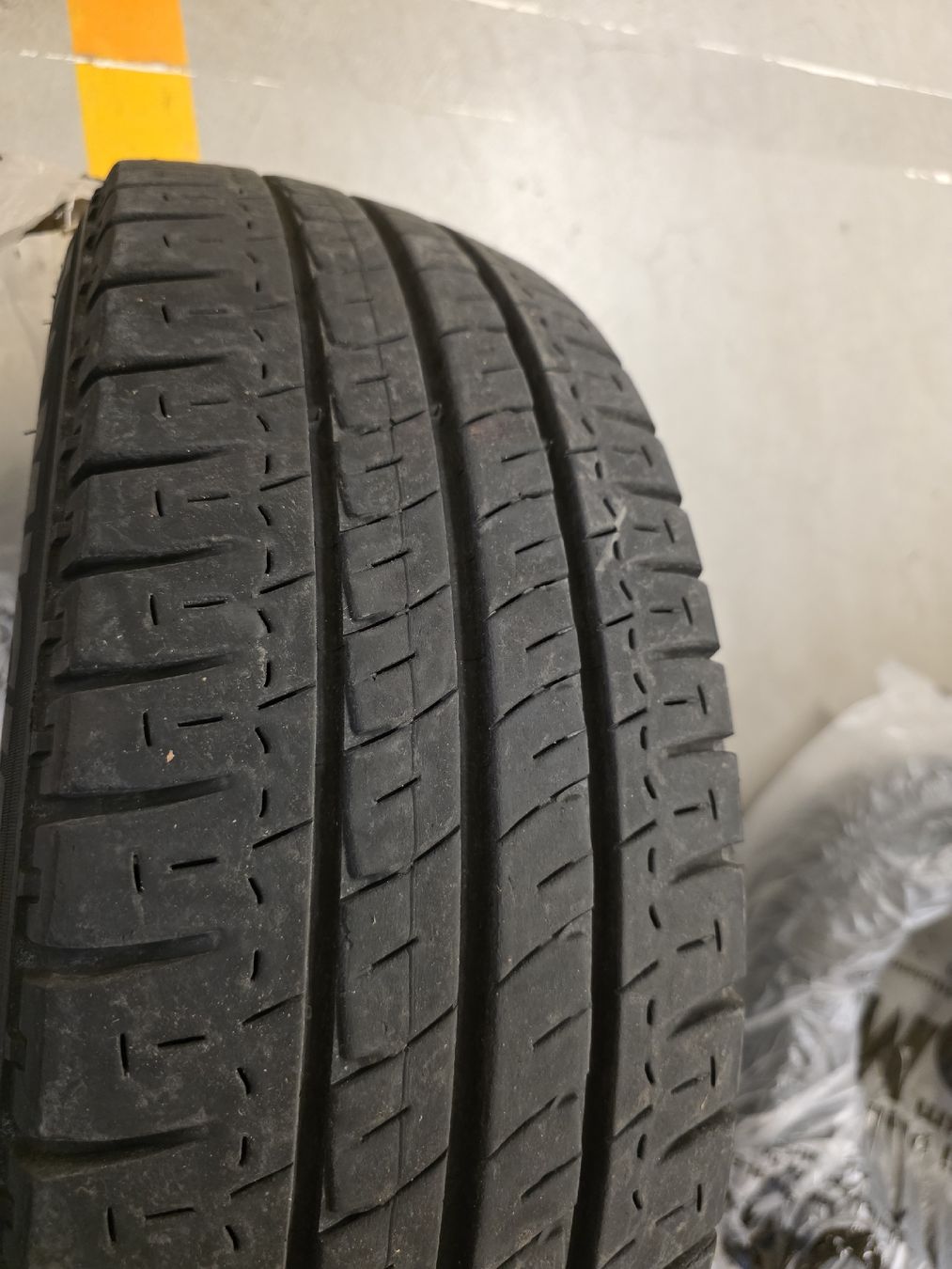 Pneumatici & Ruote complete: Sommerräder Michelin – Usato da Baar venduto da Alaa.Kabani 1
