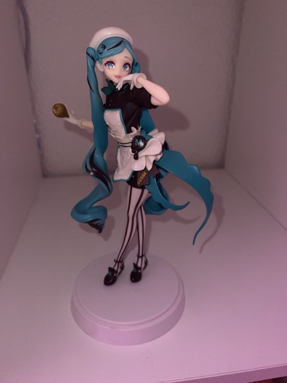 Hatsune Miku Figure 30cm PVC - Anime Figurine Collezionabile Con Volto Alternativo