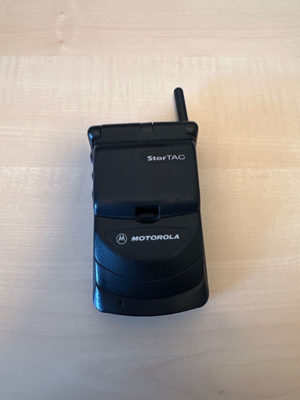 Motorola Telefoni cellulari / Smartphones: Motorola Star Tac  Kulthandy – Usato da Arisdorf venduto da comestibles 1