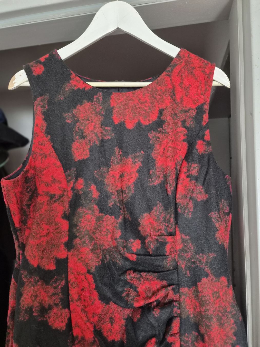 Phase Eight Kleider: Phase Eight schönes Kleid Gr. 18 – Gebraucht aus Frenkendorf von Moon111 1