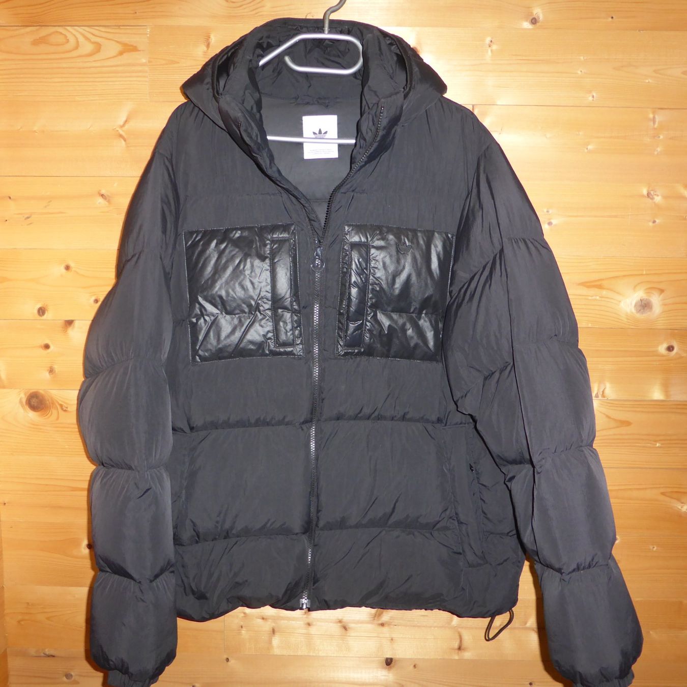 Adidas Giacche: Daunenjacke ADIDAS, Gr. L – Usato da St.Gallen venduto da regenbogen5