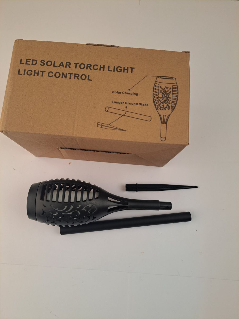 Lampen: 4 LED SOLAR TORCH LIGHT – Gebraucht aus St. Gallen von Home-Outdoors 1