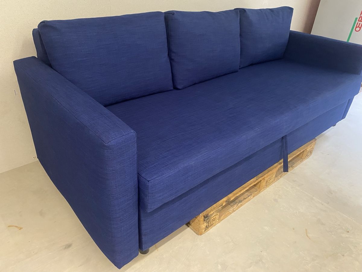 Ikea Divani: Bettsofa blau 221x105x40/75cm – Usato da Seewen SZ venduto da shaky01 7
