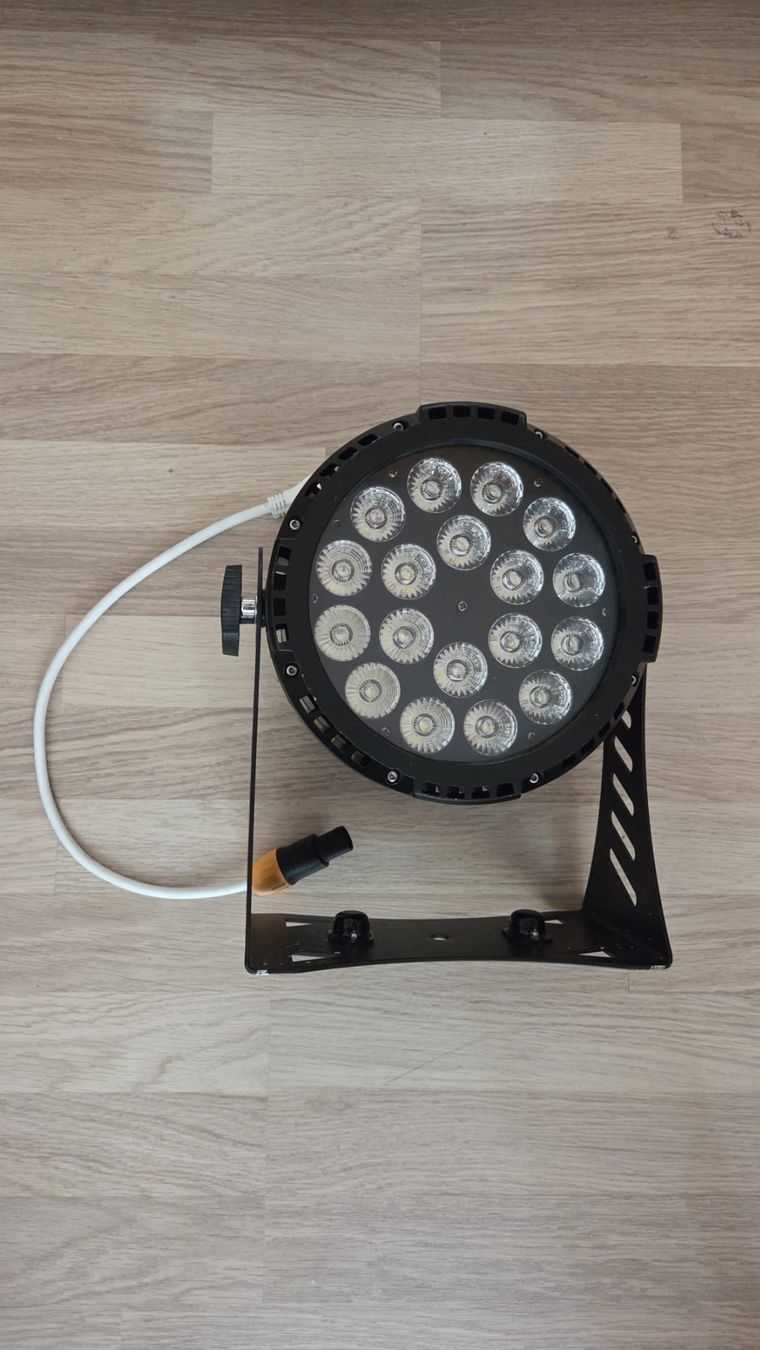 Lampade: Veranstaltungstechnik – Usato da Künten venduto da bohan 3