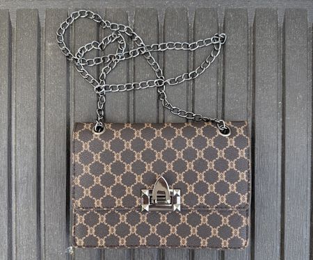 Braune Tasche / Sac marron / Borsetta marrone