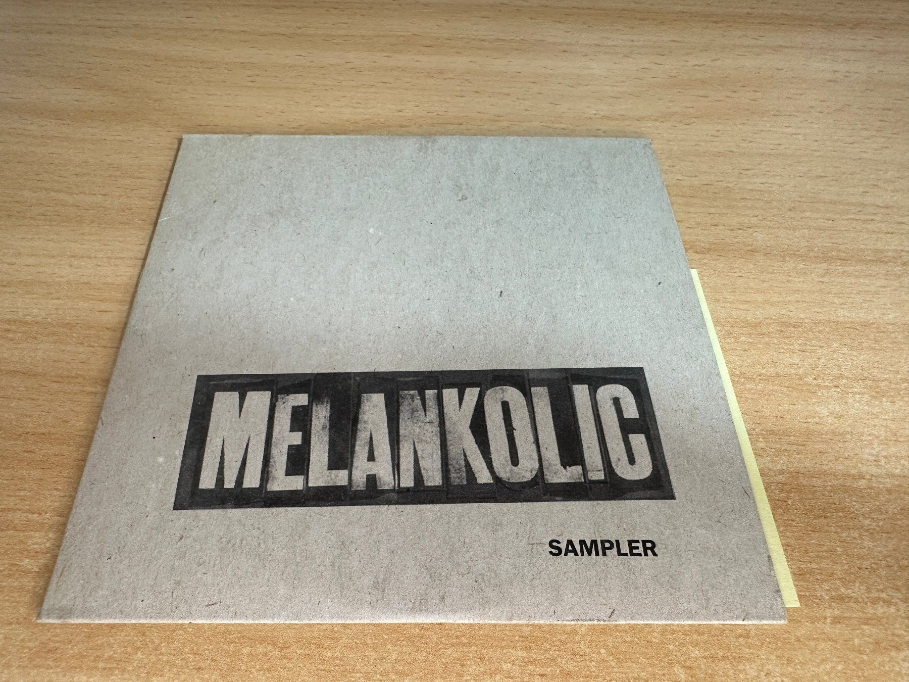 CD: Various – Melankolic Sampler - Promo CD – Usato da Rikon im Tösstal venduto da Alpenmutz