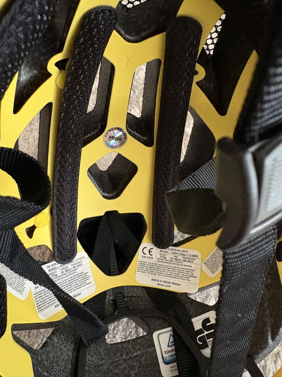 Abus Caschi: Casque ABUS - Urban-I 3.0 neuf – Nuovo e nell'imballaggio originale da Genève venduto da iri_s7m2 4