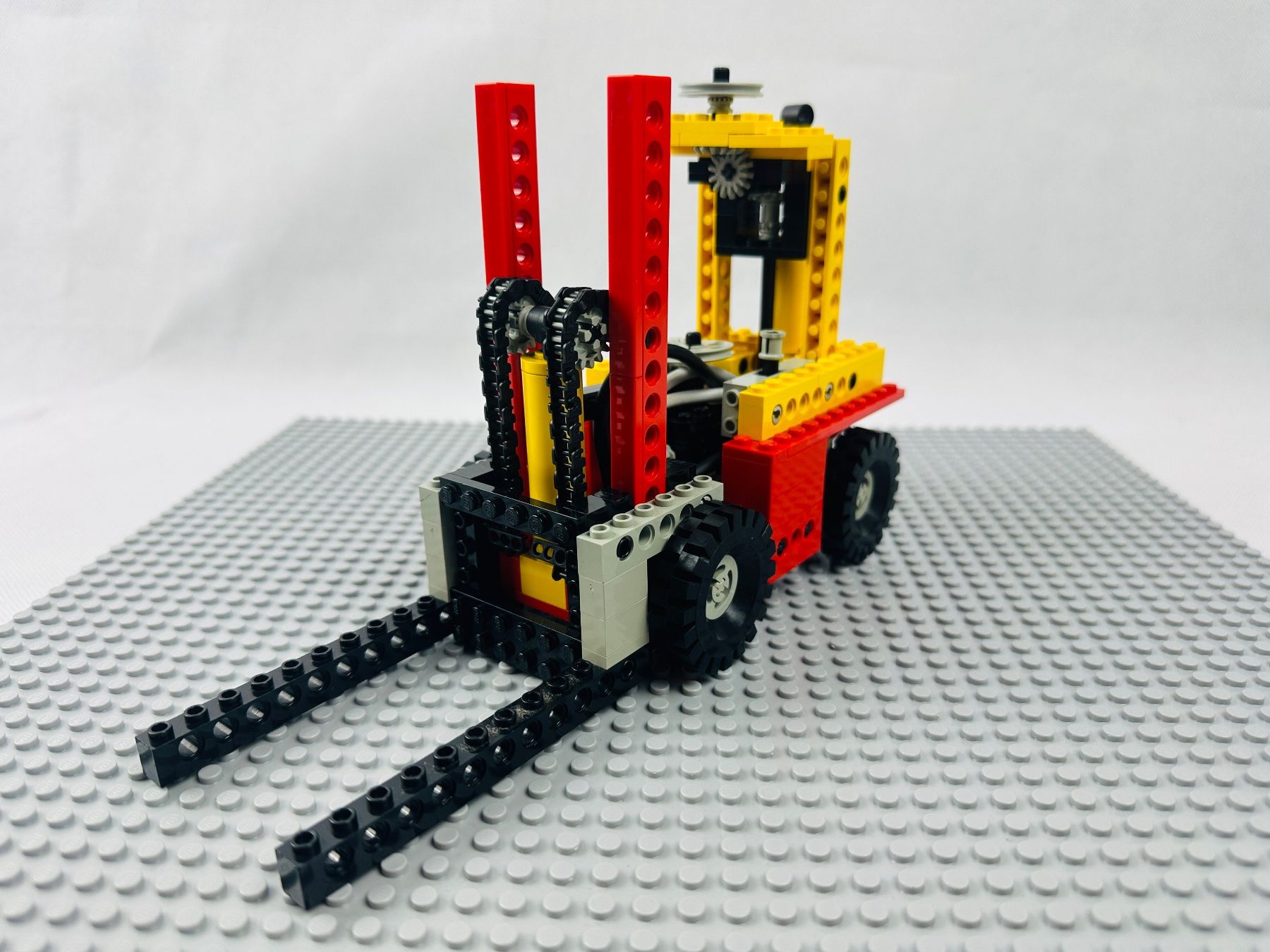 Lego Baukästen: Lego Technic 8843 Pneumatic Gabelstabler 99% komplett – Gebraucht aus Kappel SO von MyFunBox 2