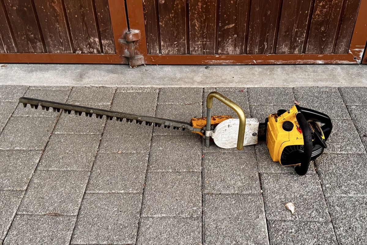 Alle Werkzeuge: McCulloch Heckenschere H45 gebraucht – Gebraucht aus Rafz von Apfelmoscht