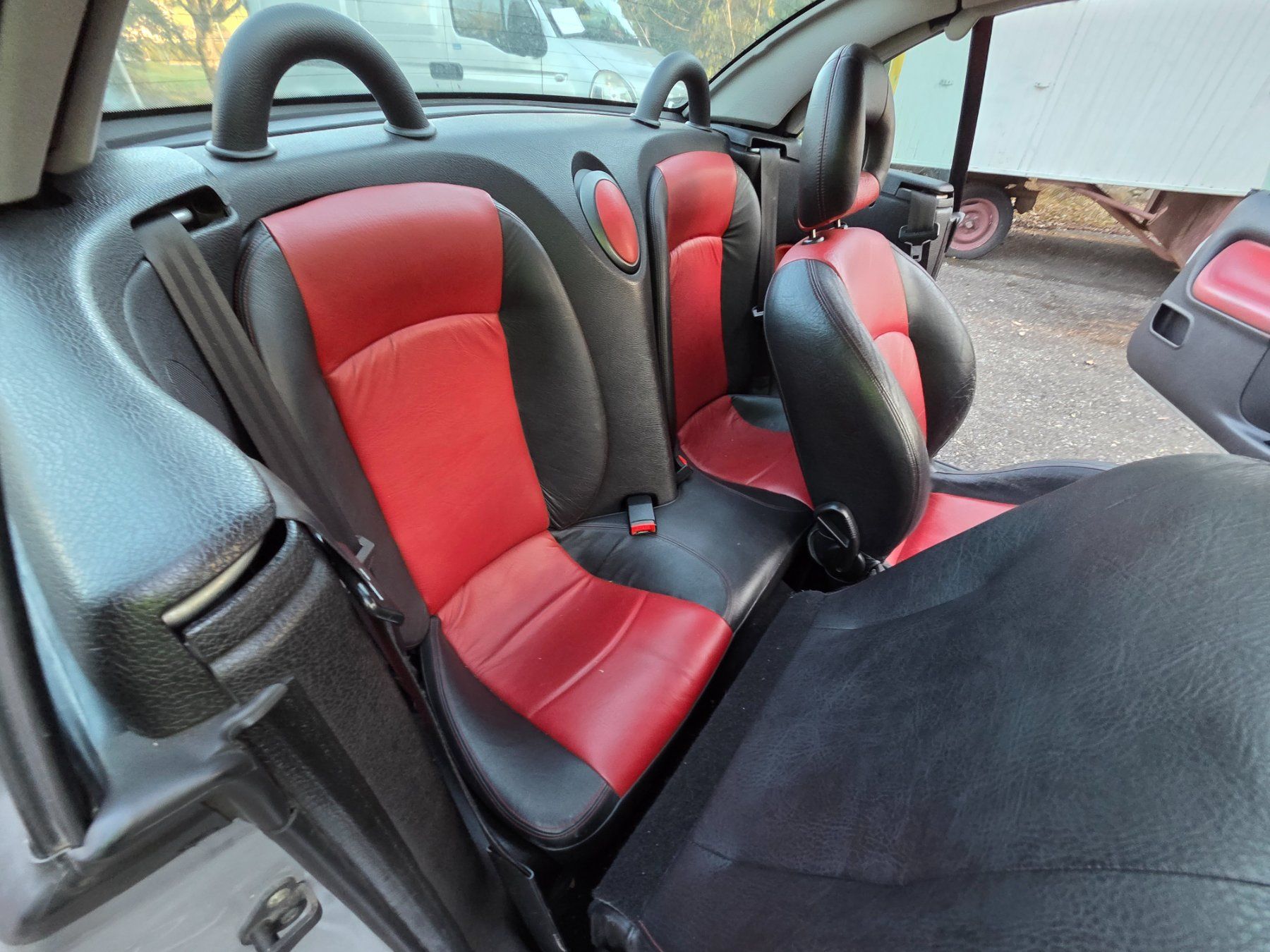 Peugeot Automobili: Peugeot 206  Cabriolet, Lederausstattung – Usato da Küsnacht ZH venduto da itslive 3