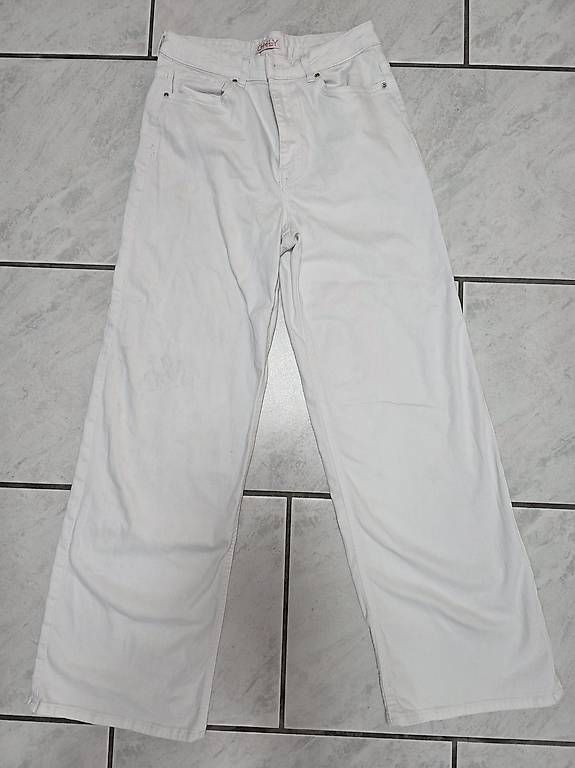 Jeans: Jeans, Gr. 40, L32 – D'occasion à Frauenfeld par nhn_j68w 2