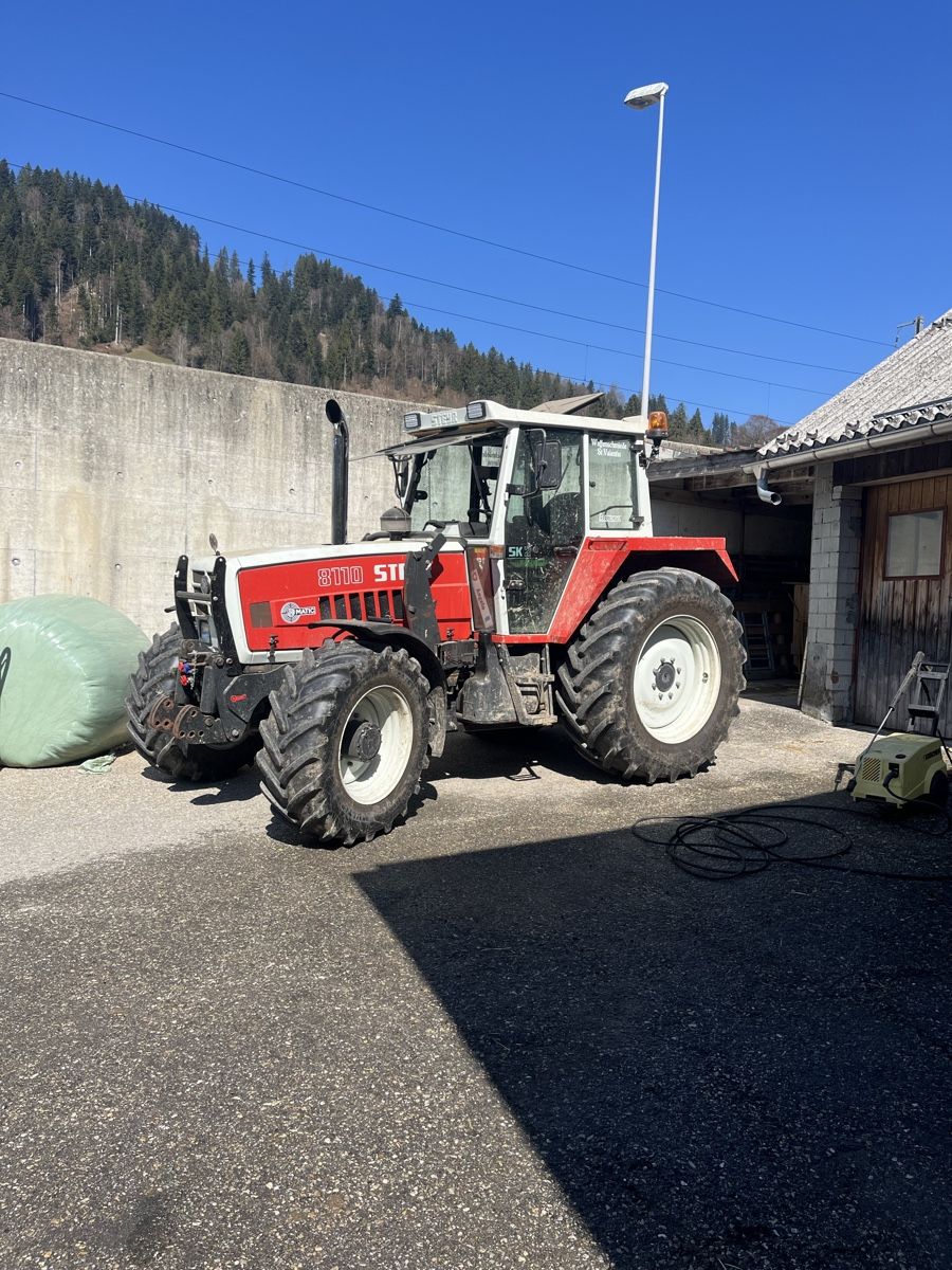 Steyr Traktoren: Steyr 8110 SK2 Traktor – Gebraucht aus Escholzmatt von Angelo8110