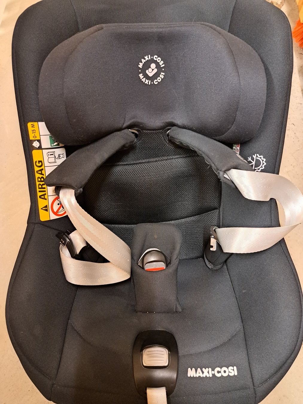 Maxi-Cosi Seggiolini per auto: Siège auto enfant Maxi Cosi 0-4 yo – Usato da Dietikon venduto da aaroche