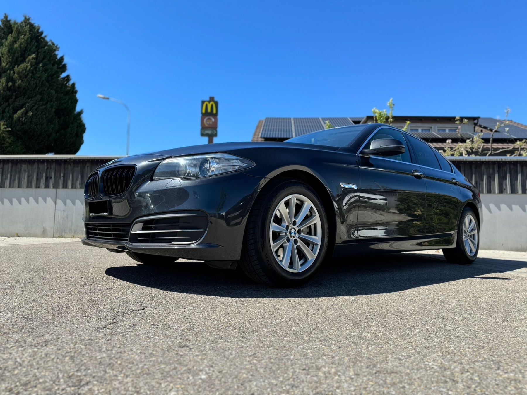 BMW Automobili: Bmw 528i – Usato da Gossau SG venduto da Nez-lim 6
