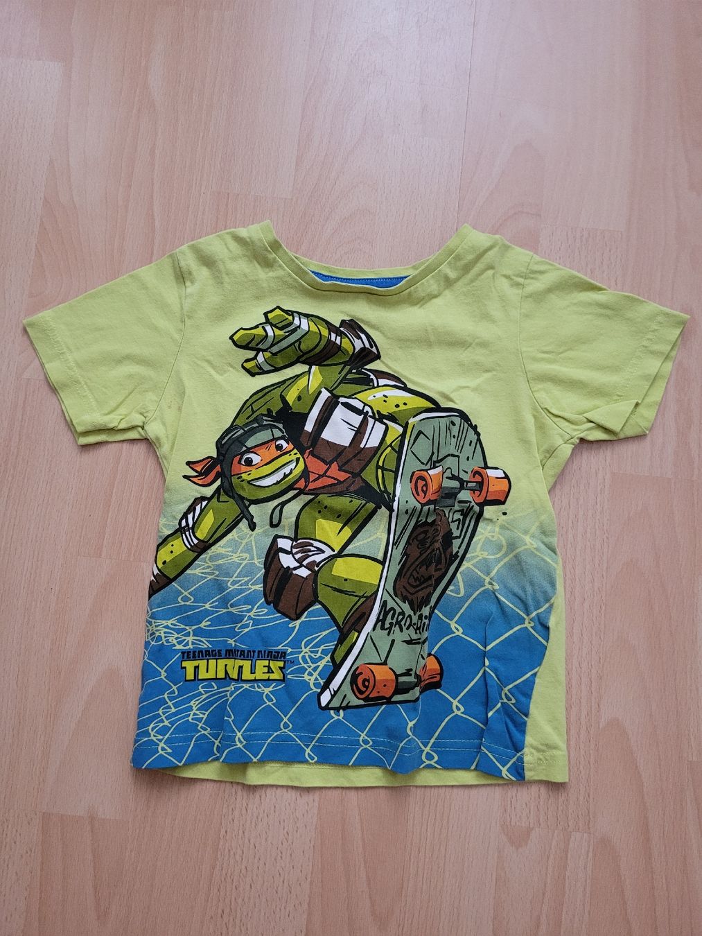 Camicie, T-shirt & Polo: T-Shirt gr. 110 Ninja Turtles – Usato da Inwil venduto da Flower2325