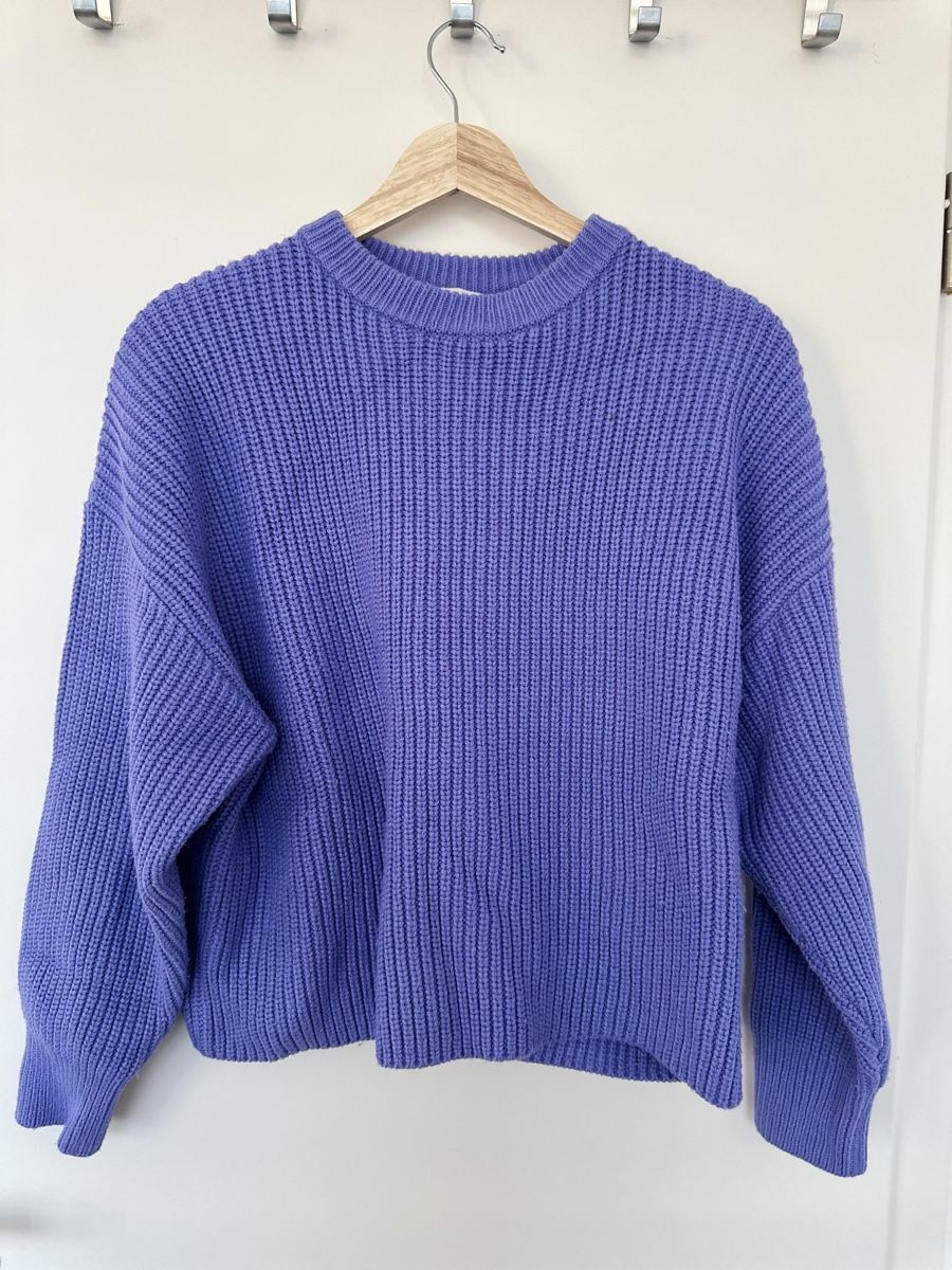 Lots de vêtements: Pulls variés, tailles S et M – D'occasion à Genève par lau_8mrk 1