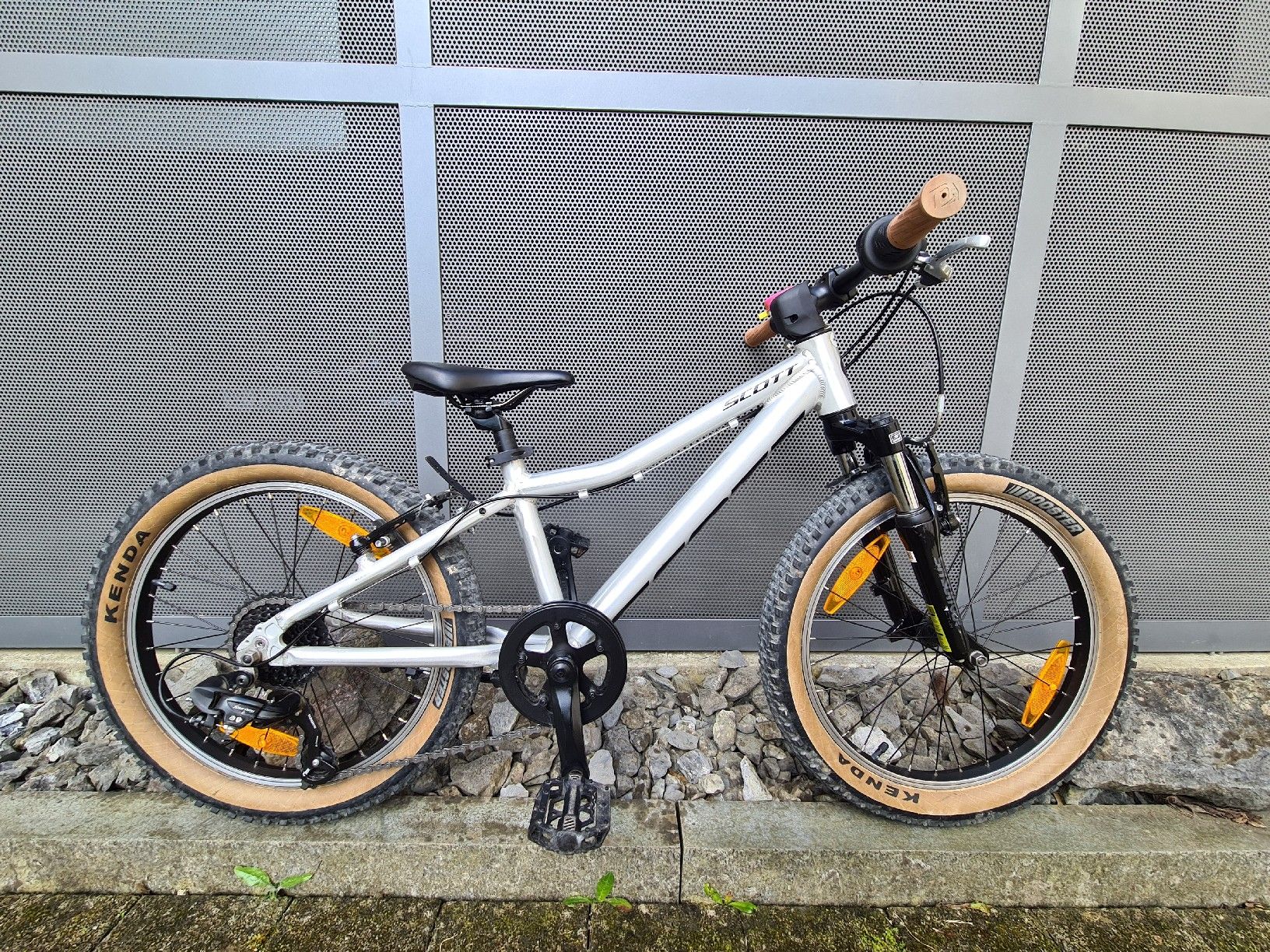 Scott Biciclette: Kinderfahrrad Scott Scale 20 – Usato da Wilen b. Wollerau venduto da Sousi82 1