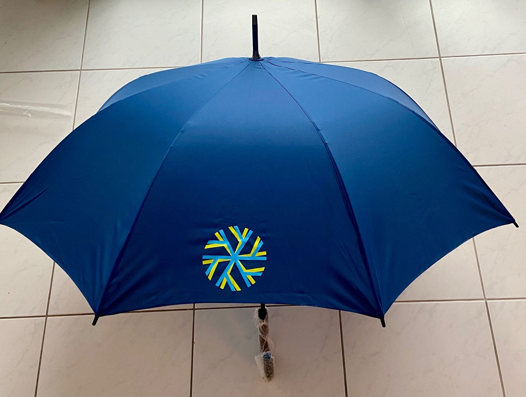 Regenschirme: Schirm - Stockschirm - Blau - NEU – Neu (gemäss Beschreibung) aus Bassersdorf von geronjmo 1