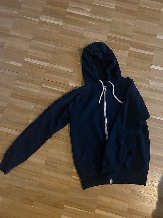 Pulls & Sweat-shirts: Hoodie Herren  – D'occasion à Solothurn par mar_spc6