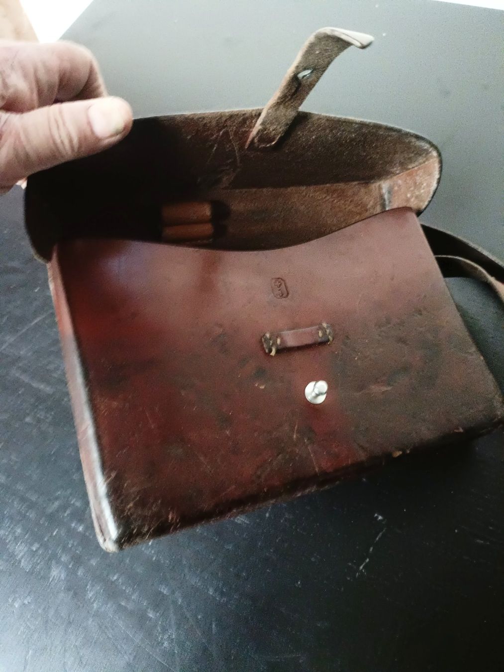 Schweizer Armee Taschen: Militärledertasche Schweizer Armee. – Gebraucht aus Däniken SO von sgoldvreni 3