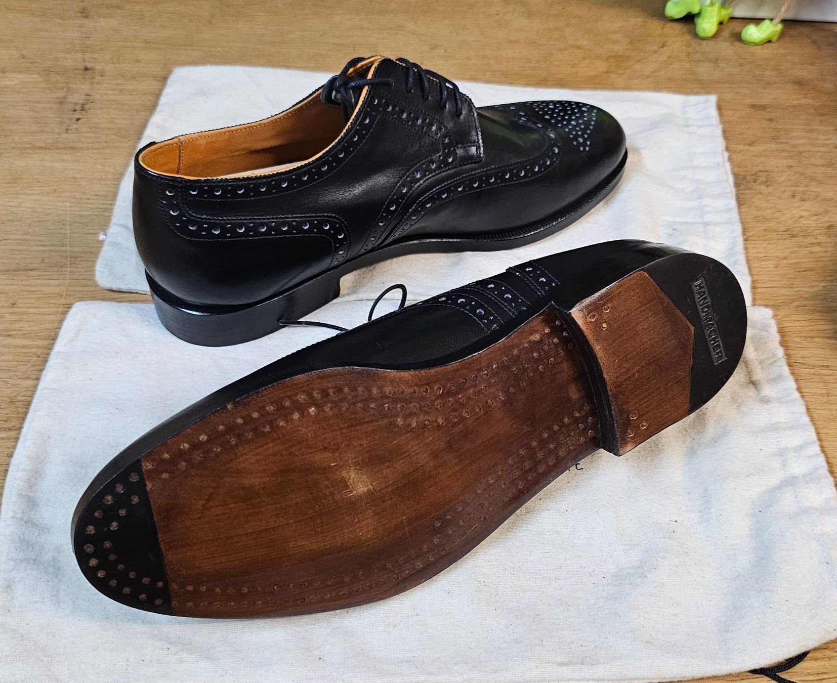 Scarpe da uomo: Handmacher: Schuhe Leder schwarz Grösse 44 Budapester – Nuovo (secondo la descrizione) da Sins venduto da sagitarius58 1