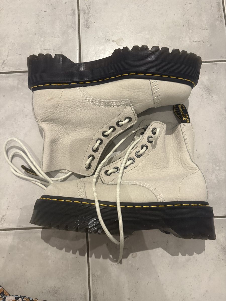 Dr. Martens Scarpe da uomo: DocMartens Mintgrün Plateau 40 – Nuovo (secondo la descrizione) da Bern venduto da kwa_pyt9 2