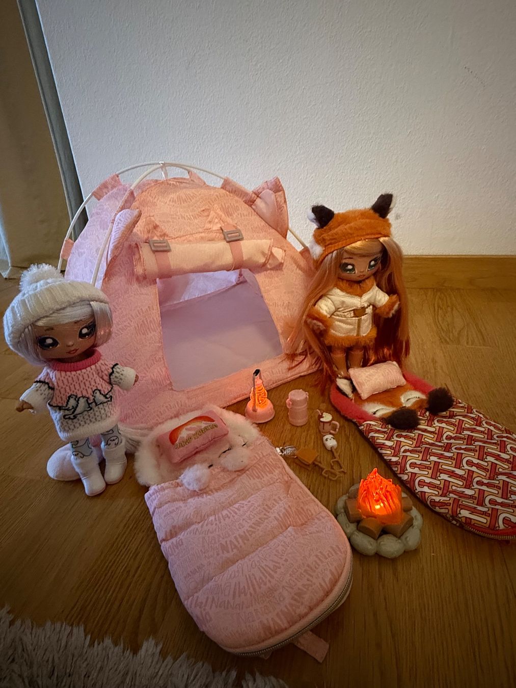 Jouets: Diverse Spielsachen. Barbies, Puppen – D'occasion à Meilen par pgreey 1