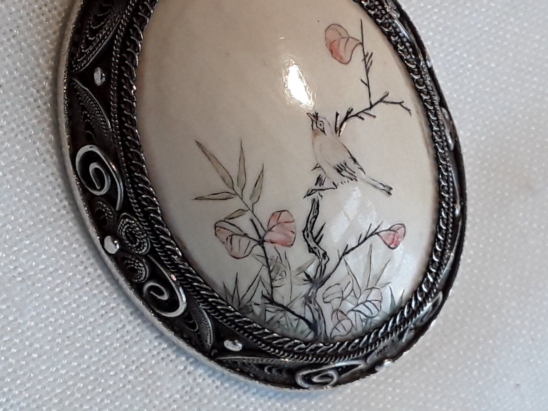 Broschen & Nadeln: Antike fein bemalte Silber Brosche CHINA, ca 1920 – Gebraucht aus Zürich von sanwit 8