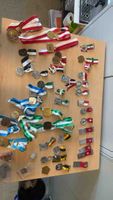 Sammlung Medaillen Abzeichen Konvolut akzeptabel