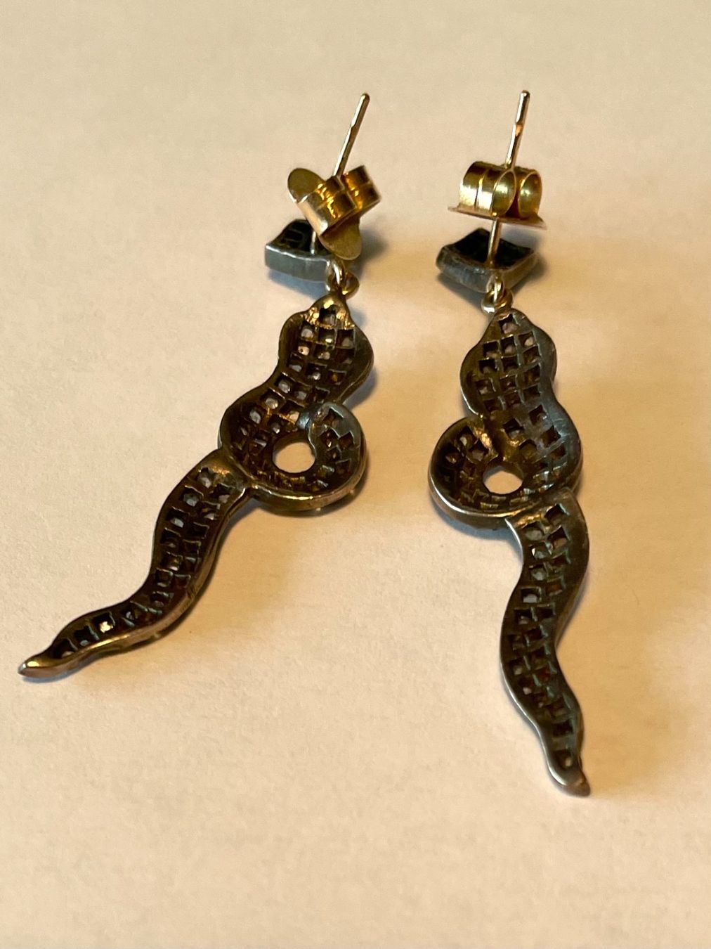 Ohrringe & -stecker: Vintage-Ohrringe mit Rohdiamanten aus Miami – Gebraucht aus Richterswil von IrynaL 1