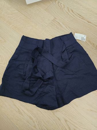 H&M High Waist Shorts - Grösse 38