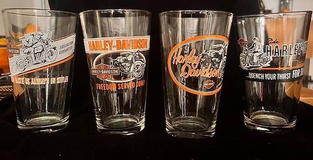 Harley-Davidson Alle Dekorationen: Harley-Davidson Fanartikel Konvolut Gläser Eimer *** – Neu und originalverpackt aus Zürich von Fifa 1