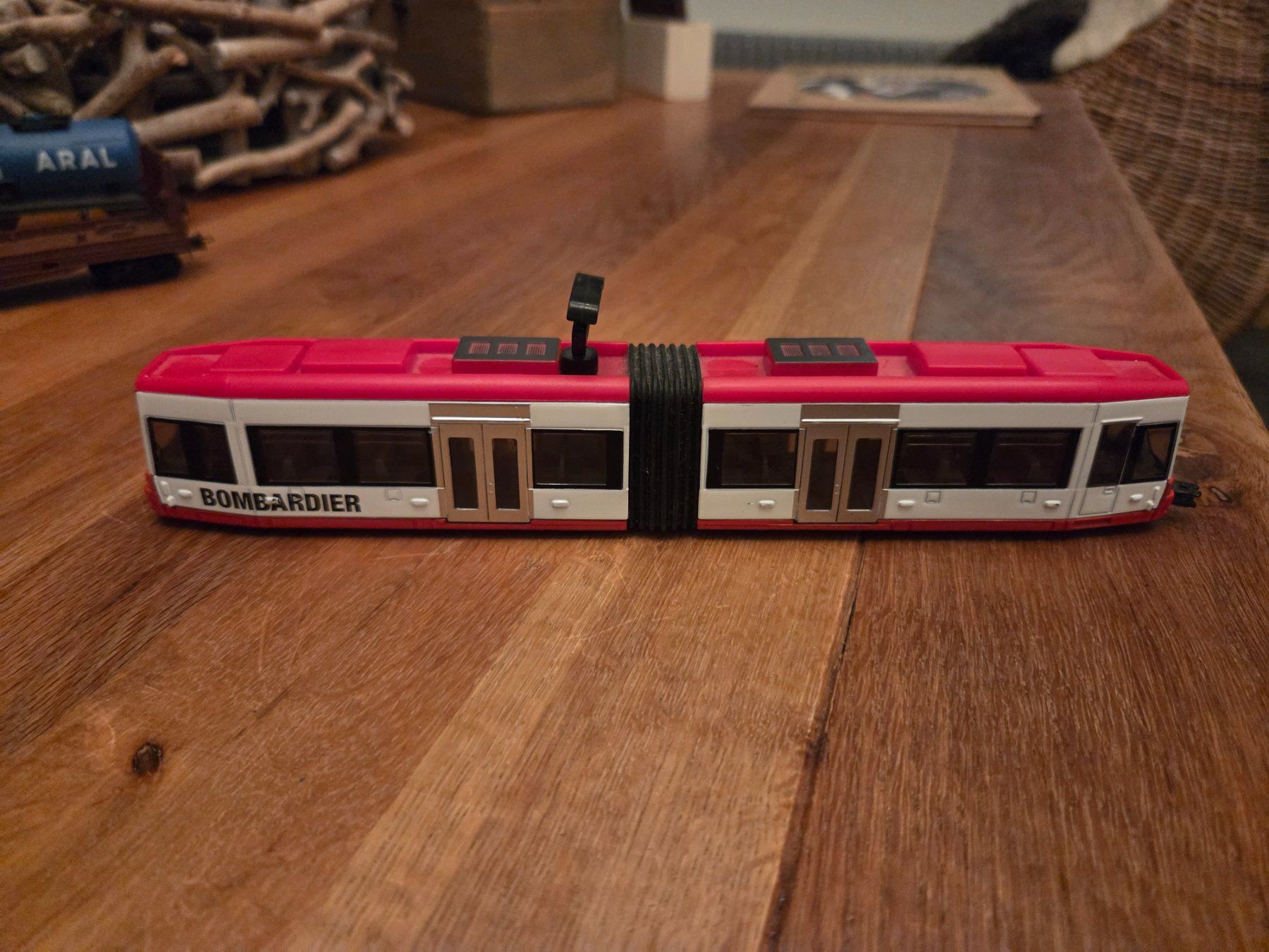 Siku Modelleisenbahnen: Tramway Bombardier - SIKU 1895 - H0 – Gebraucht aus Sion von Stefan1938 1