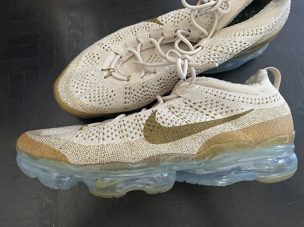 Scarpe da uomo: Nike Schuhe  – Usato da Reinach BL venduto da kuh_ml2m 1