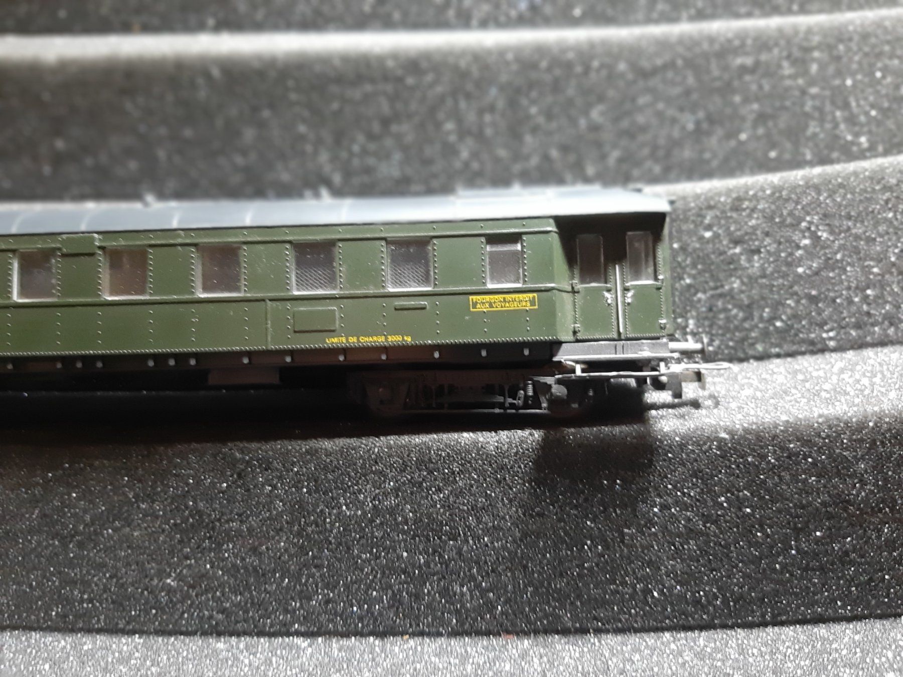 Liliput Modellini di ferrovie: LILIPUT 14996 REF 31 – Usato da Avully venduto da RIVALIS 2