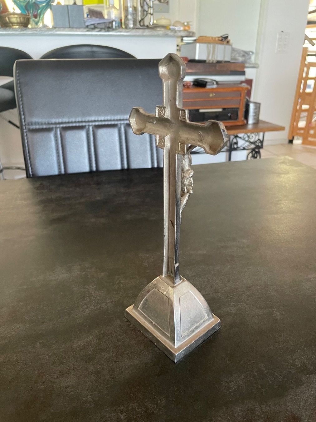 Figuren: Ancien Crucifix en Métal – Gebraucht aus Vallamand von Bricbracbroc82 3