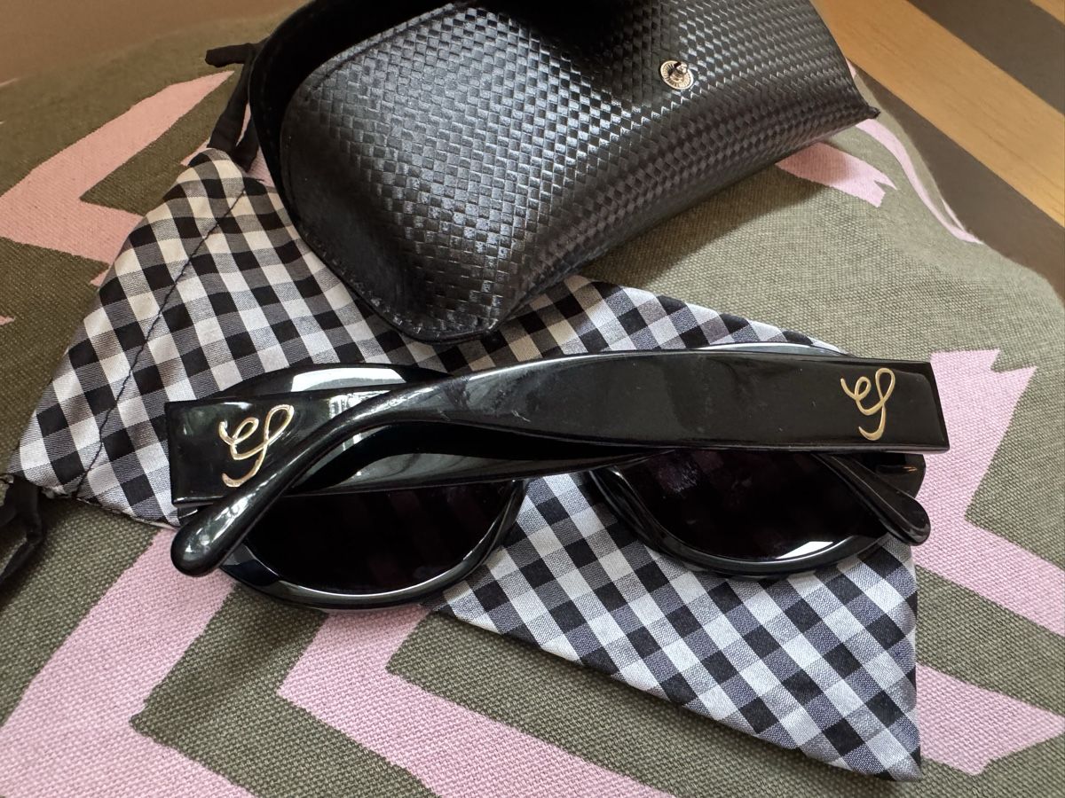 Occhiali & Lenti: En Soie Sunglasses – Nuovo (secondo la descrizione) da Herrliberg venduto da kat_f5dd 1